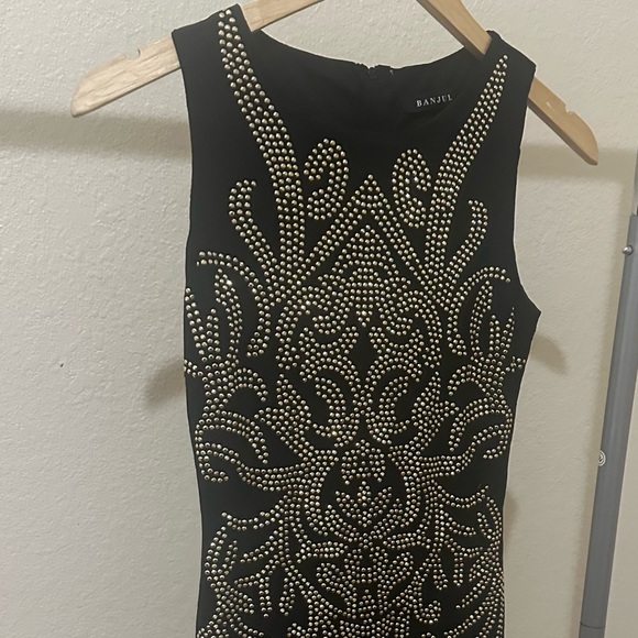 Black and Gold Bodycon Dress - Picture 3 of 4